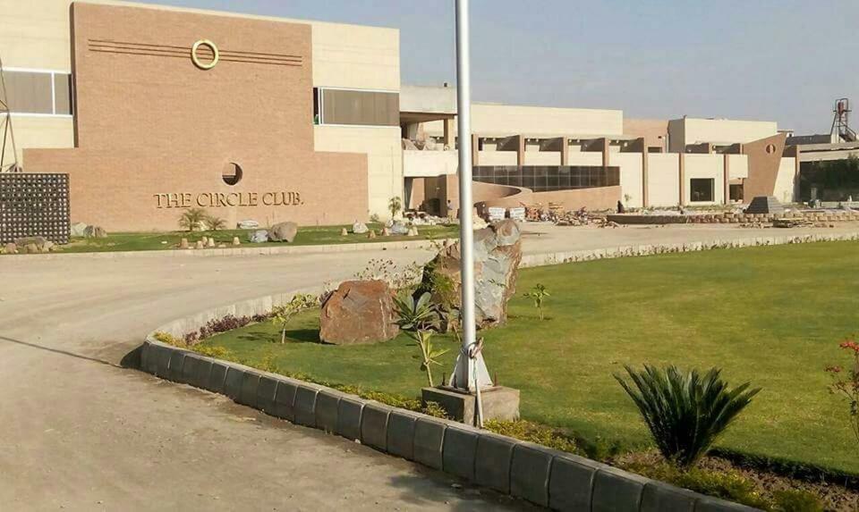 Circle Club Faisalabad Hotel Luaran gambar